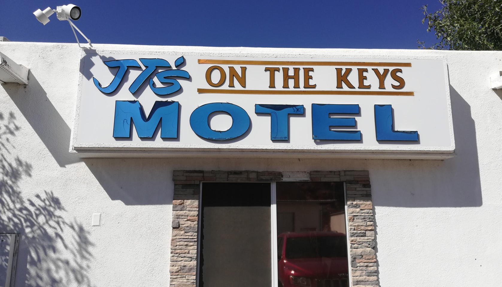JT's On The Keys in Parker Arizona.